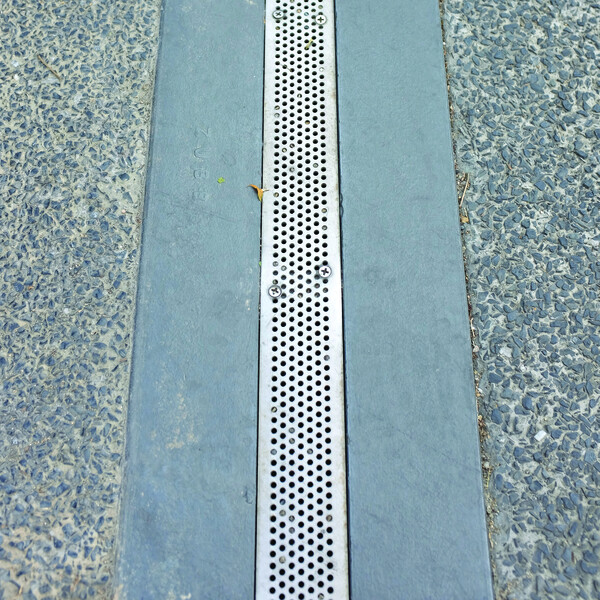 Aplicación de FERROGROUT A / A-RAPIDO