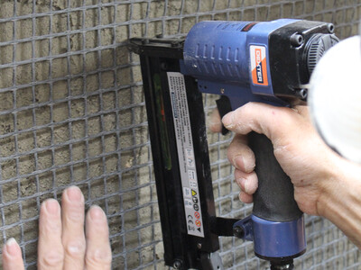 Fijación de la malla de fibra de carbono S&P ARMO-mesh®